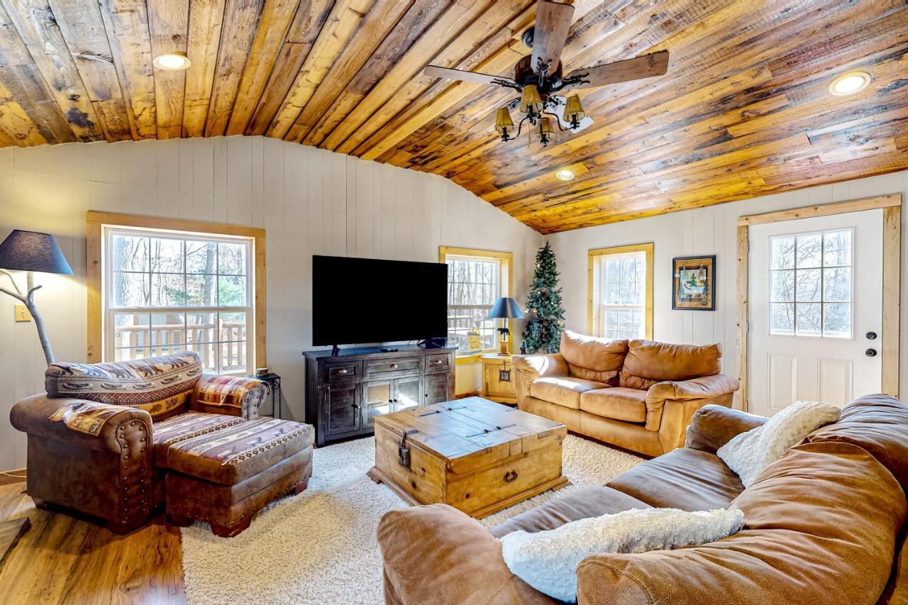 Pine Woods Cabin แมคเฮนรี ภายนอก รูปภาพ