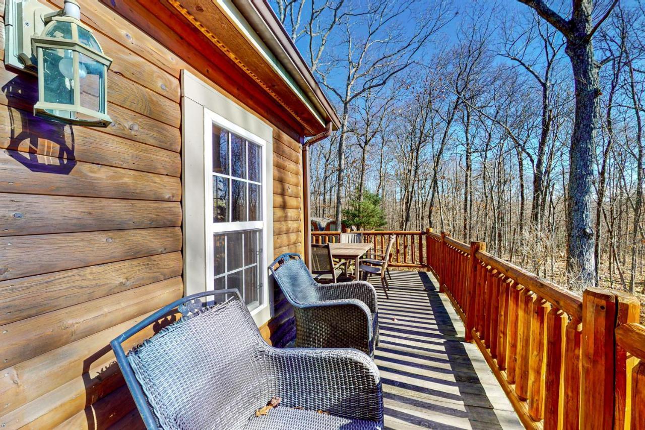 Pine Woods Cabin แมคเฮนรี ภายนอก รูปภาพ