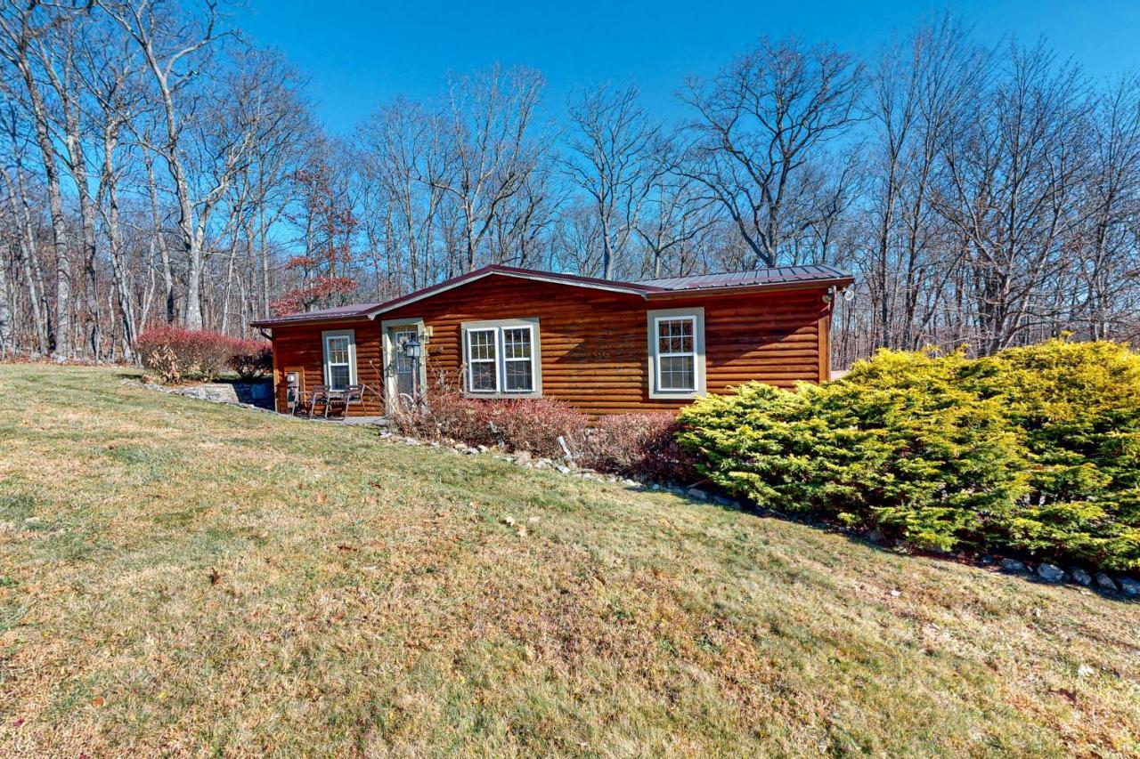 Pine Woods Cabin แมคเฮนรี ภายนอก รูปภาพ